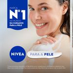 4005808808281-NIVEASaboneteLiquidoOleodeBanho200ml-7.jpg