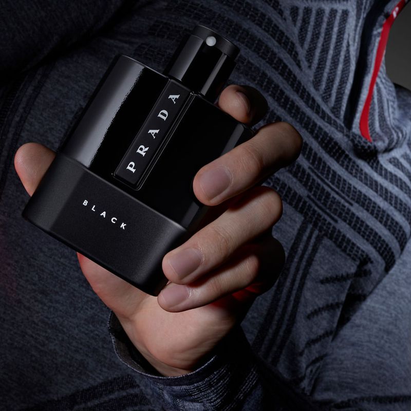 Perfume Prada - Luna Rossa Black Eau de Parfum Masculino - 50ml