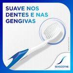 Sensodyne-Gentle-Kit-Promocional-com-duas-Escovas-Dentais-para-Dentes-Sensiveis