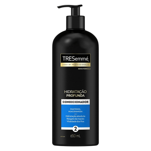 Condicionador Tresemmé Hidratação Profunda Pantenol E Niacinamida Com 650ml