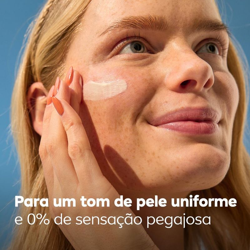 4005805473635-NIVEASUNProtetorSolarUVFaceControledeOleosidadeCorClaraFPS6050ml-2.jpg