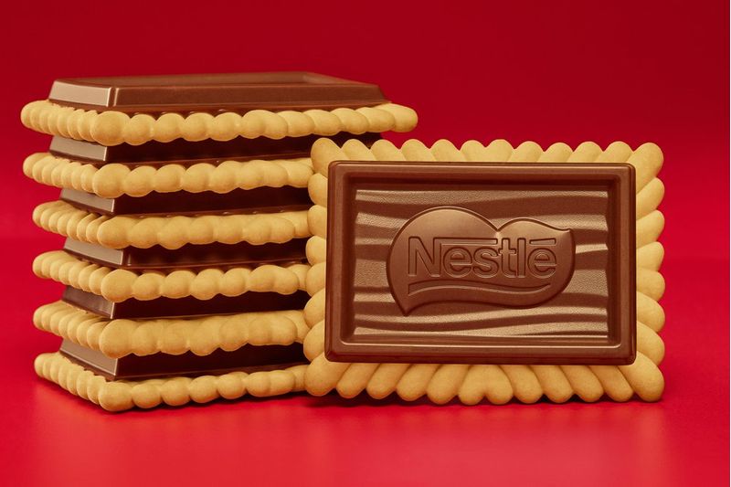 7891000402979-BiscoitocomChocolateChocobiscuitNESTLEAoLeite78g-2.jpg